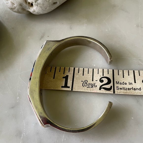 Vintage Navajo Native American Multi-stone MOP, Onyx, Coral, Lapis Cuff Bracelet - Picture 9 of 12